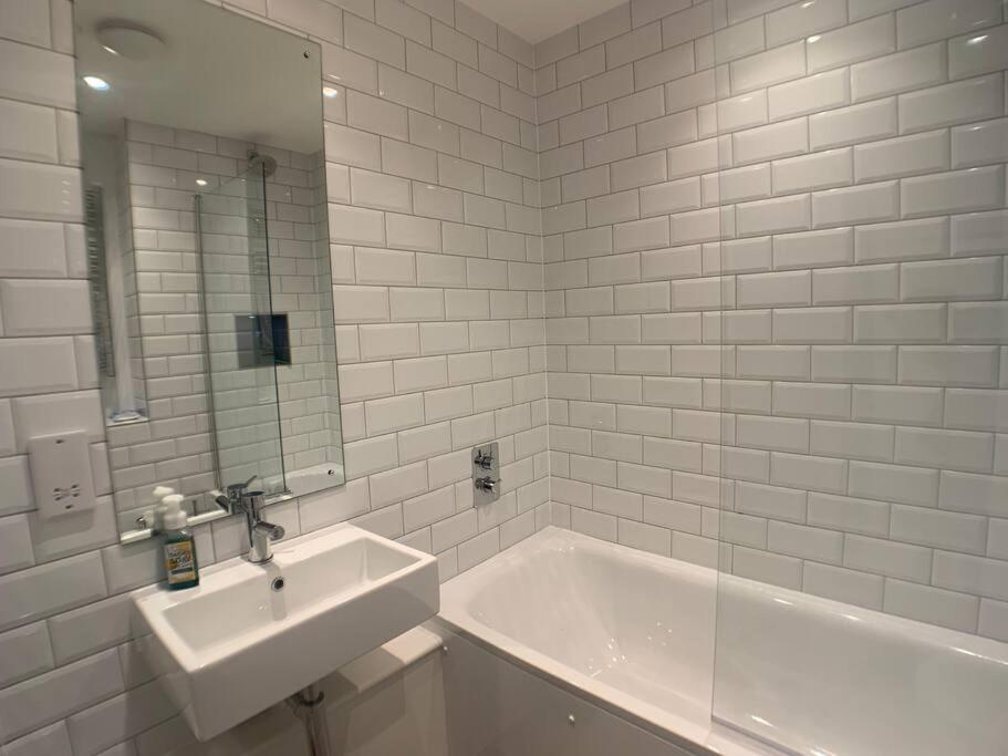 Lovely Central Bournemouth Flat 10 Minute To Beach Διαμέρισμα Εξωτερικό φωτογραφία