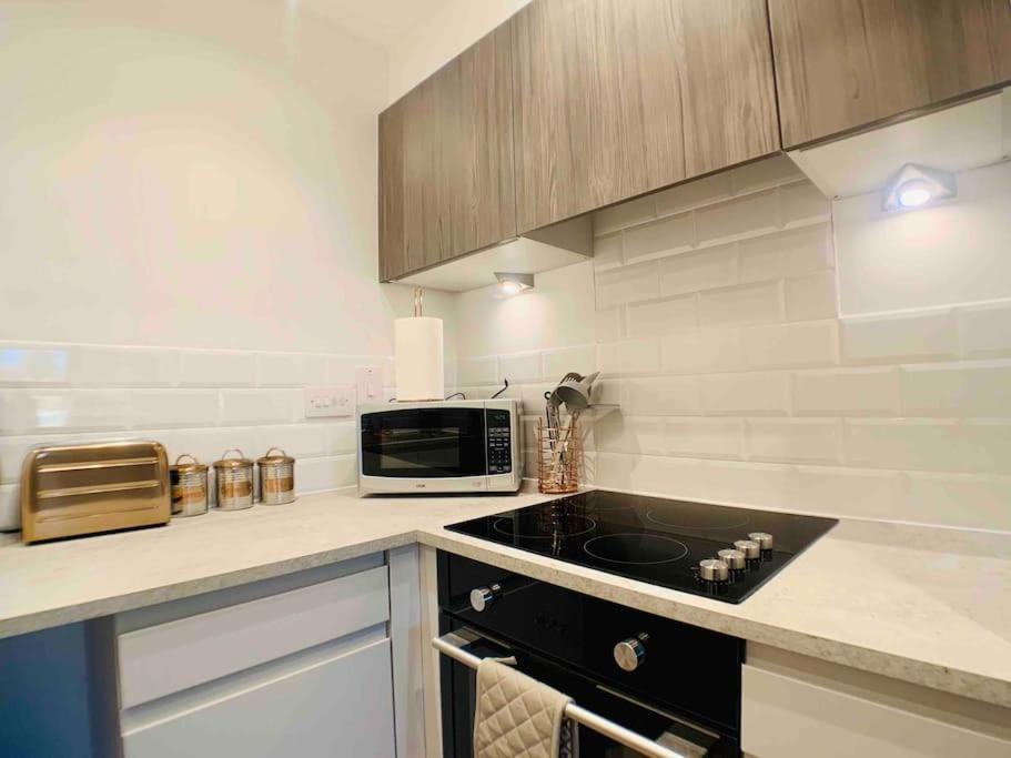 Lovely Central Bournemouth Flat 10 Minute To Beach Διαμέρισμα Εξωτερικό φωτογραφία
